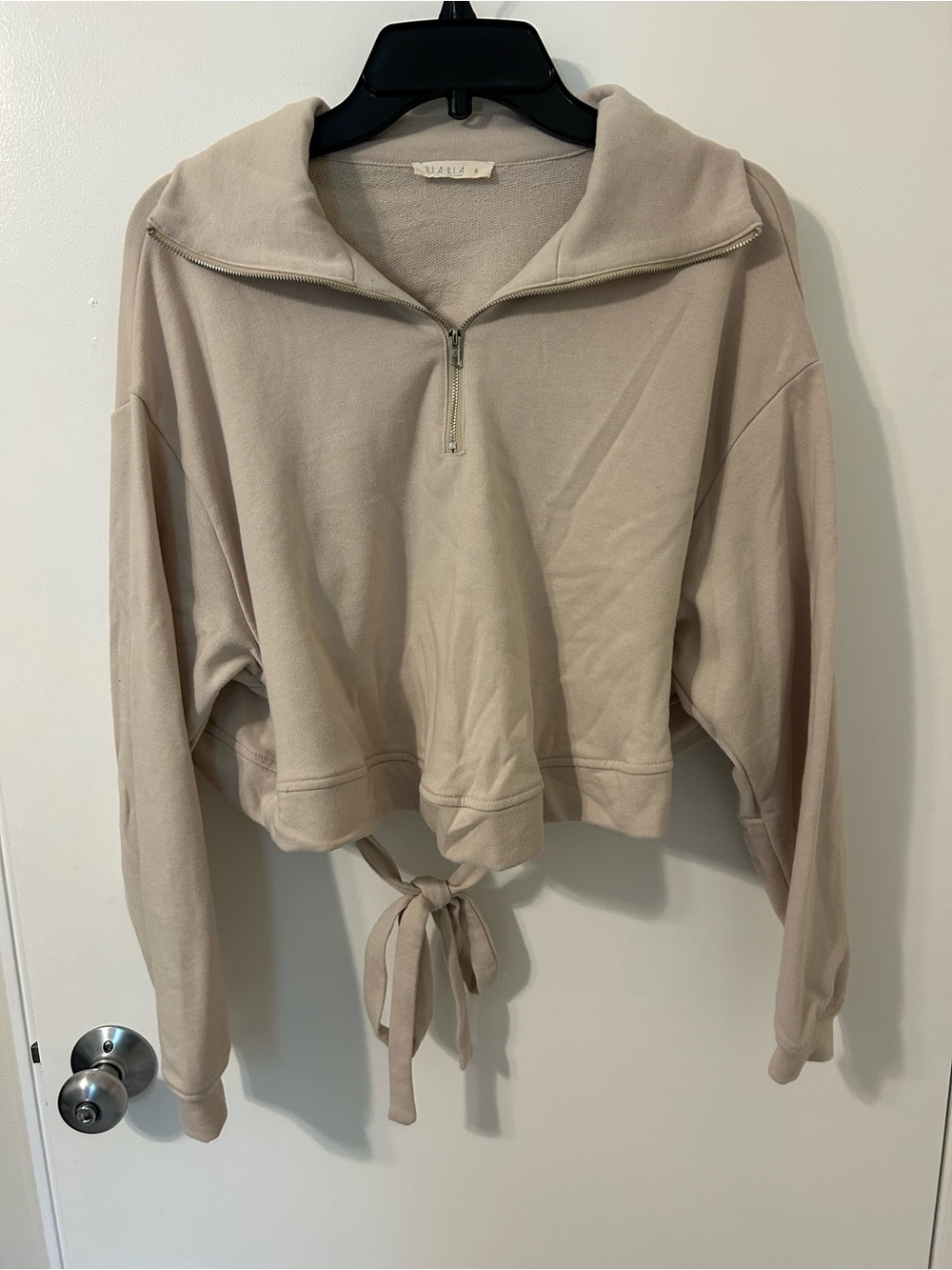 ILLA ILLA Soft Beige Zip-Front Cropped Pullover